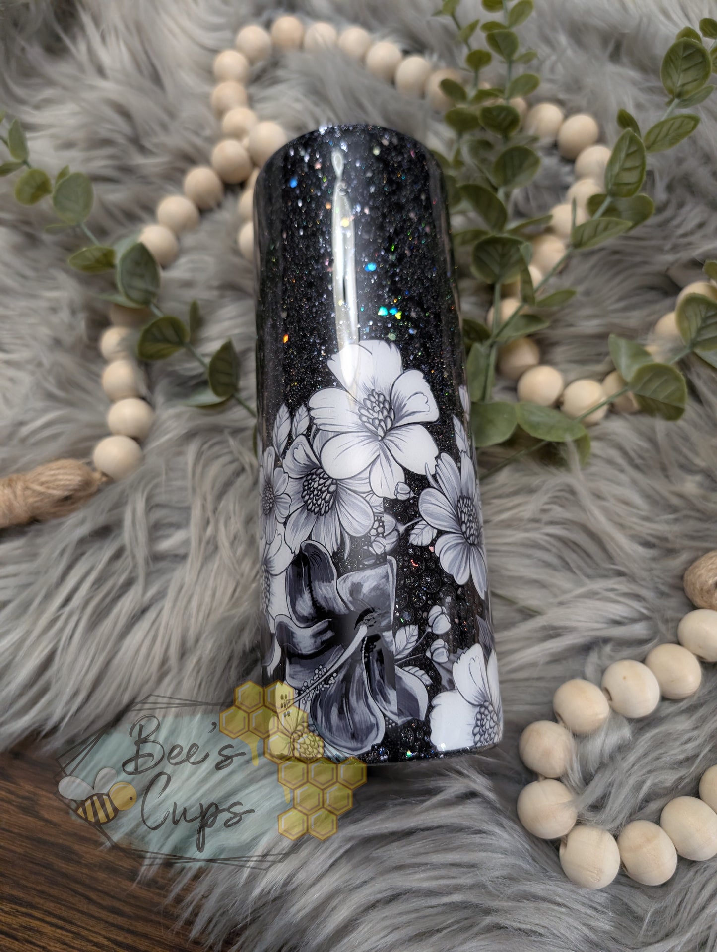 Monochromatic Floral 20oz RTS