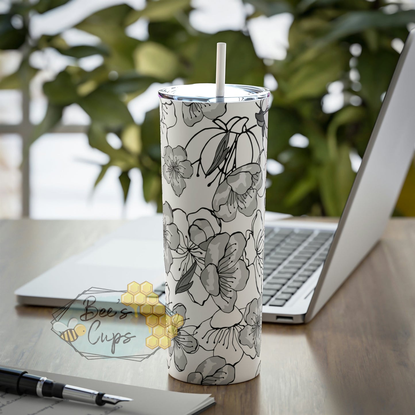 20oz Skinny Monochrome Floral